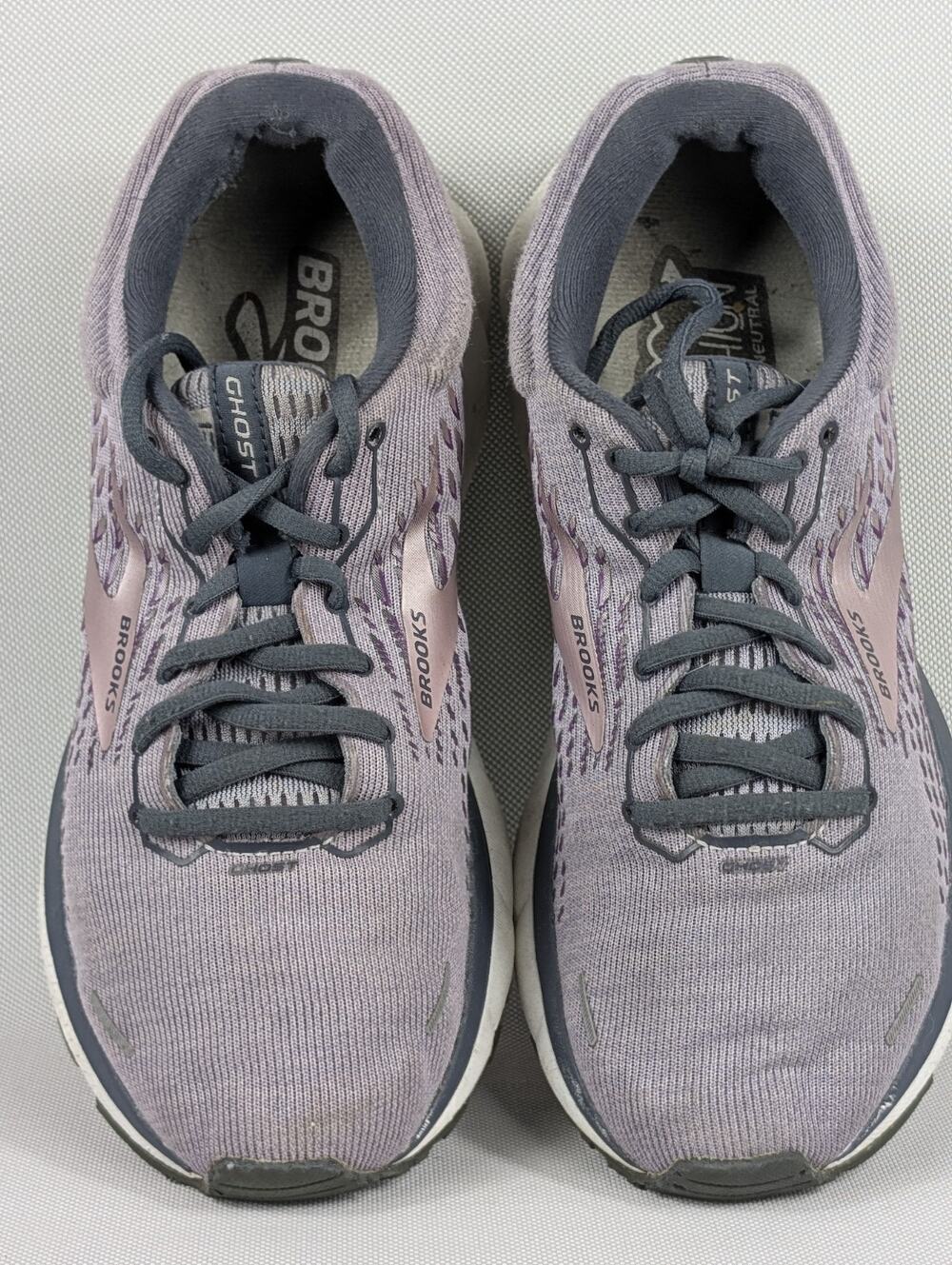 Size 7.5 - Women’s Brooks Ghost 13 Purple Size 7.5 B